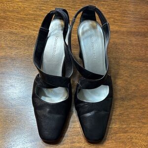 Naturalizer Black Strappy Heels